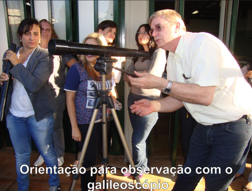 foto-orientacao-para-observacao-com-galileoscopio.png